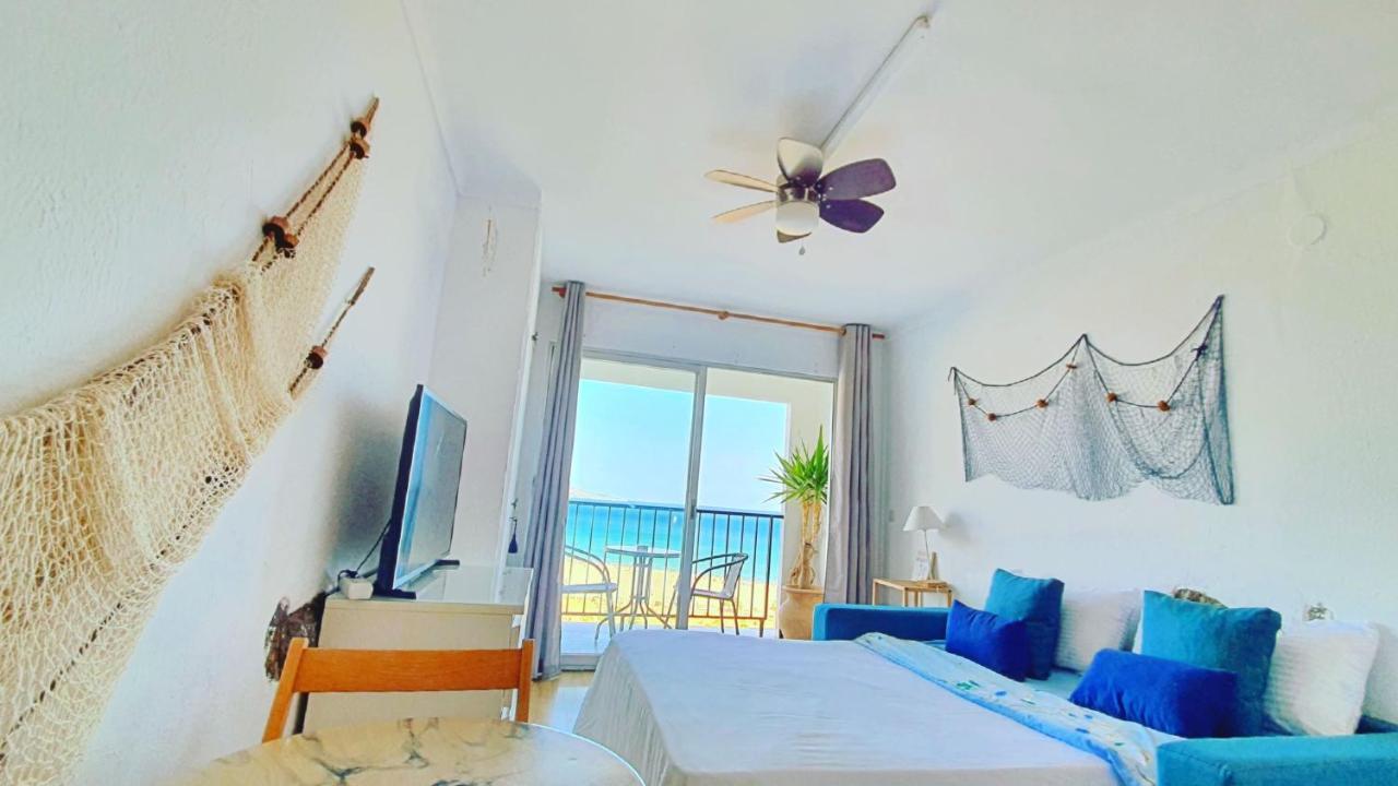 Cozy Beach-Front Studio With Amazing Sea View Empuriabrava Exterior foto