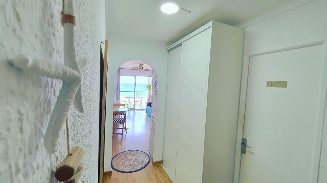 Cozy Beach-Front Studio With Amazing Sea View Empuriabrava Exterior foto